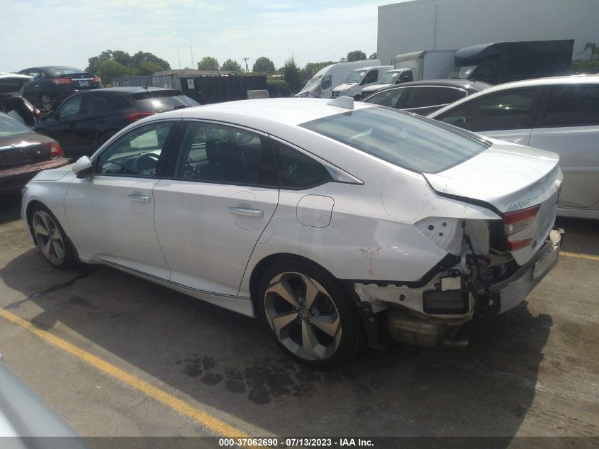 1HGCV2F90KA016892 Honda Accord Sedan TOURING 2.0T 14