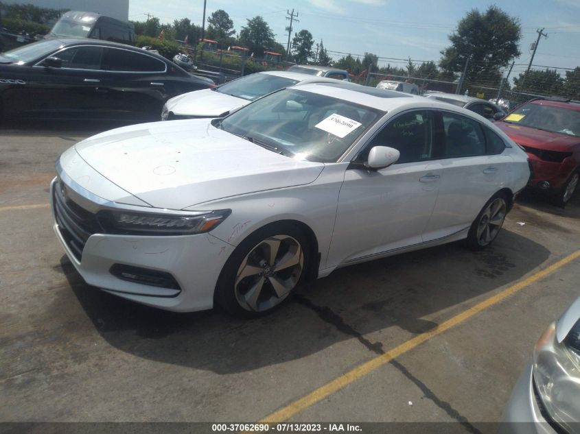 1HGCV2F90KA016892 Honda Accord Sedan TOURING 2.0T 2