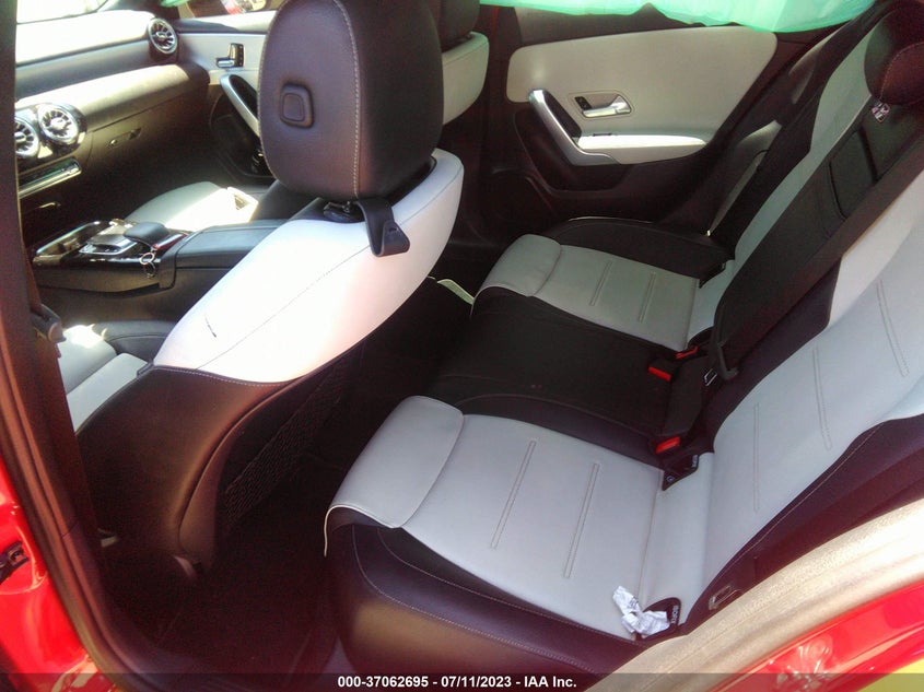 VIN WDD3G4EB7KW023467 2019 MERCEDES-BENZ A-CLASS A 220