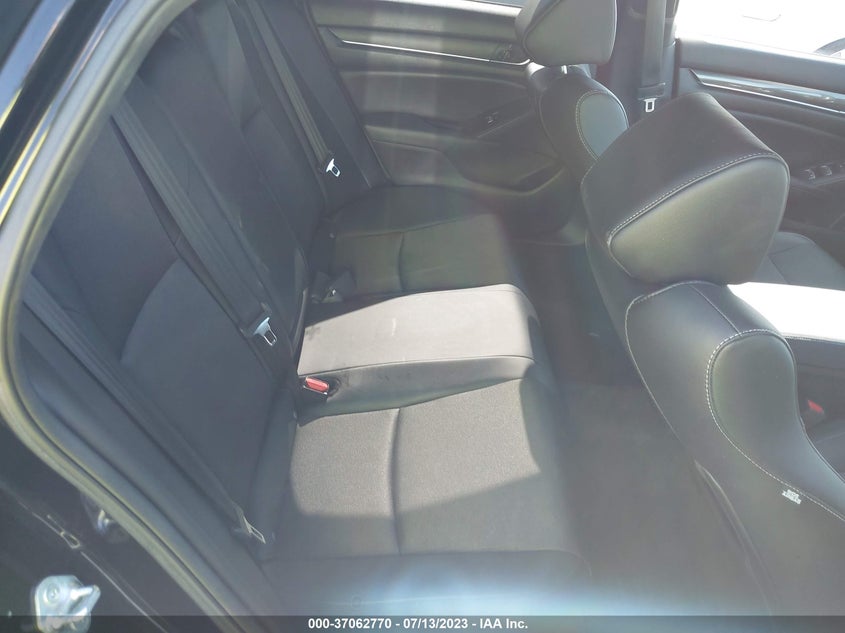 VIN 1HGCV1F33MA076769 2021 HONDA ACCORD SEDAN SPORT
