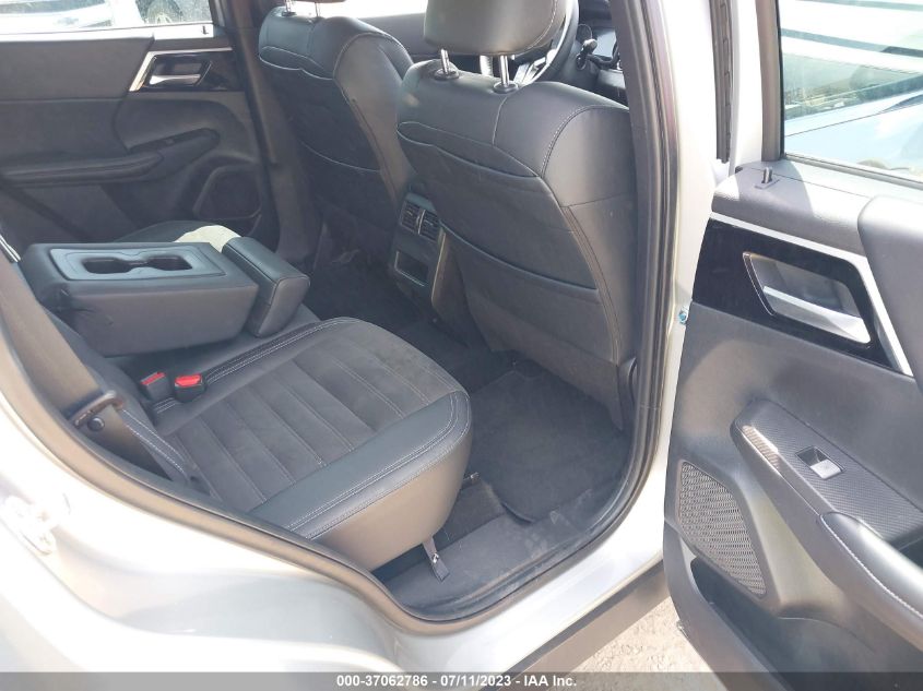 2023 MITSUBISHI OUTLANDER SE - JA4J3UA89PZ013627