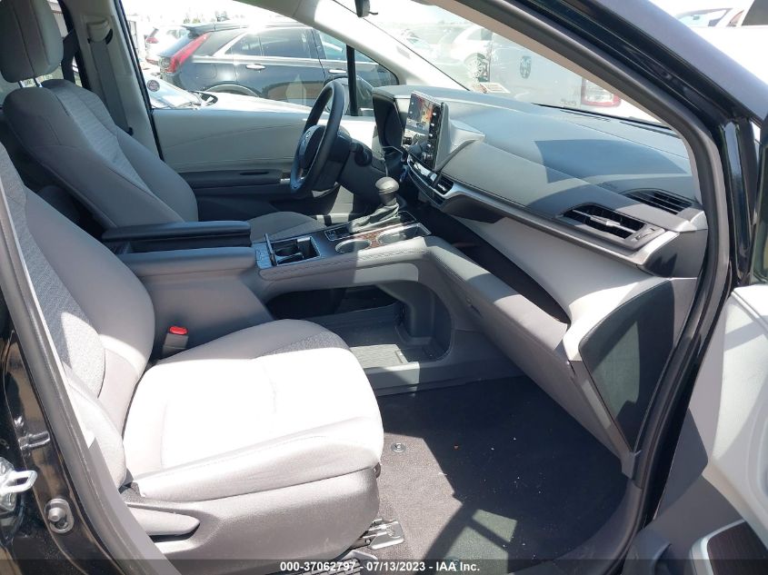2023 TOYOTA SIENNA LE - 5TDKRKEC6PS159111