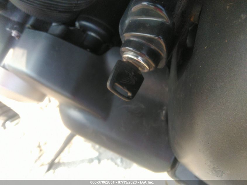 2012 HONDA VT750 C2B - JH2RC537XCK200517