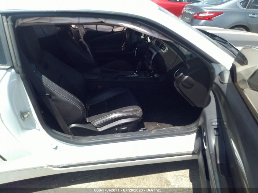 2014 CHEVROLET CAMARO LT - 2G1FC1E30E9261807