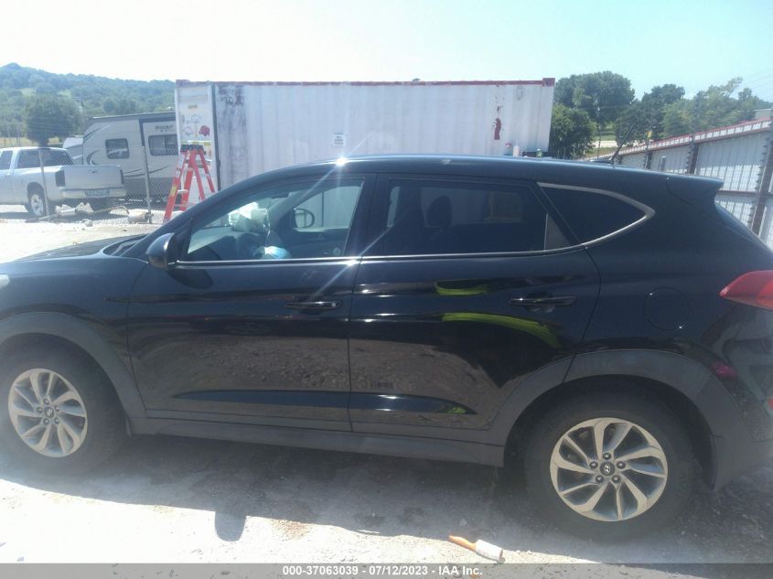 2016 HYUNDAI TUCSON SE - KM8J23A49GU156098