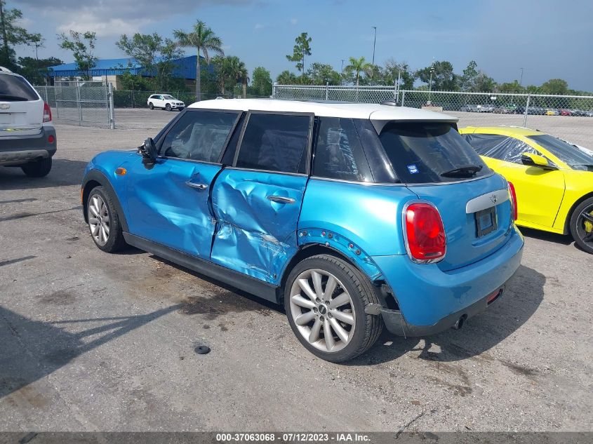2015 MINI COOPER HARDTOP 4 DOOR WMWXS5C5XFT827280