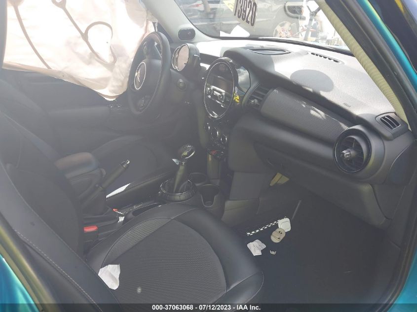 2015 MINI COOPER HARDTOP 4 DOOR WMWXS5C5XFT827280