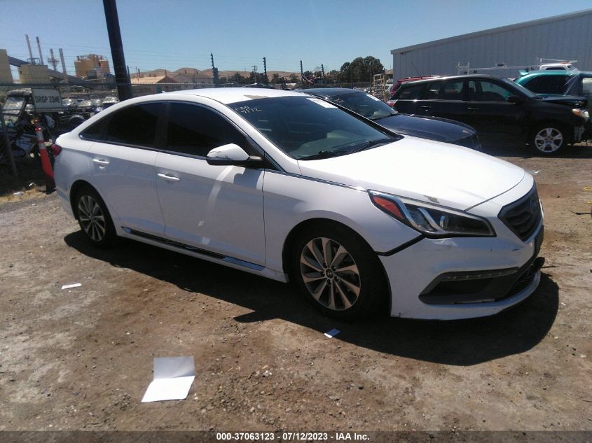 2015 HYUNDAI SONATA 2.4L SPORT - 5NPE34AF2FH220923