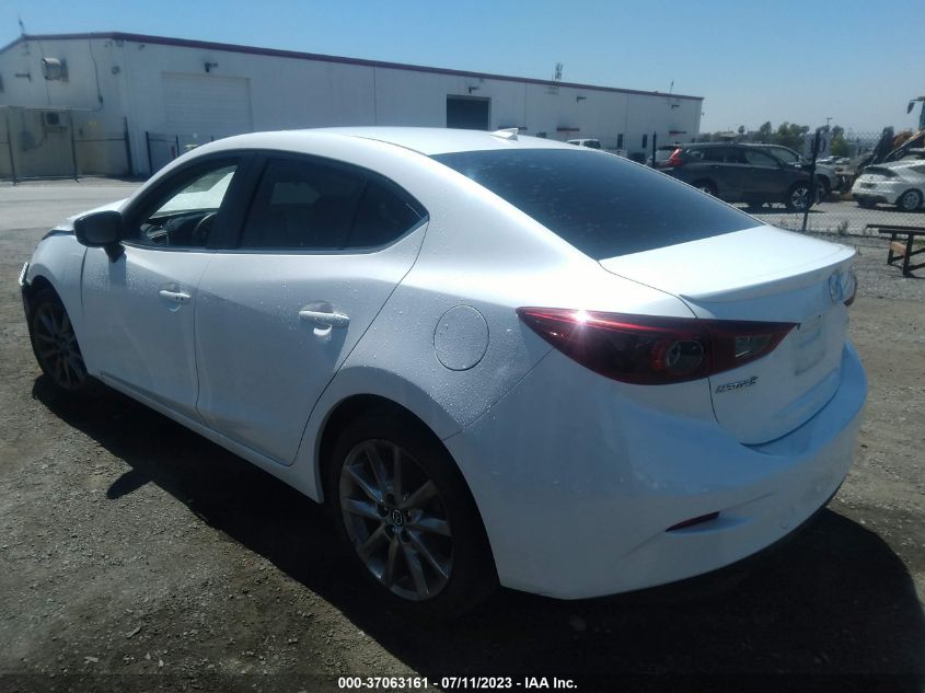 2018 MAZDA MAZDA3 4-DOOR GRAND TOURING 3MZBN1W33JM160970