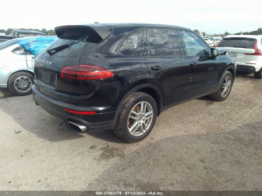 2016 PORSCHE CAYENNE - WP1AA2A20GLA05400