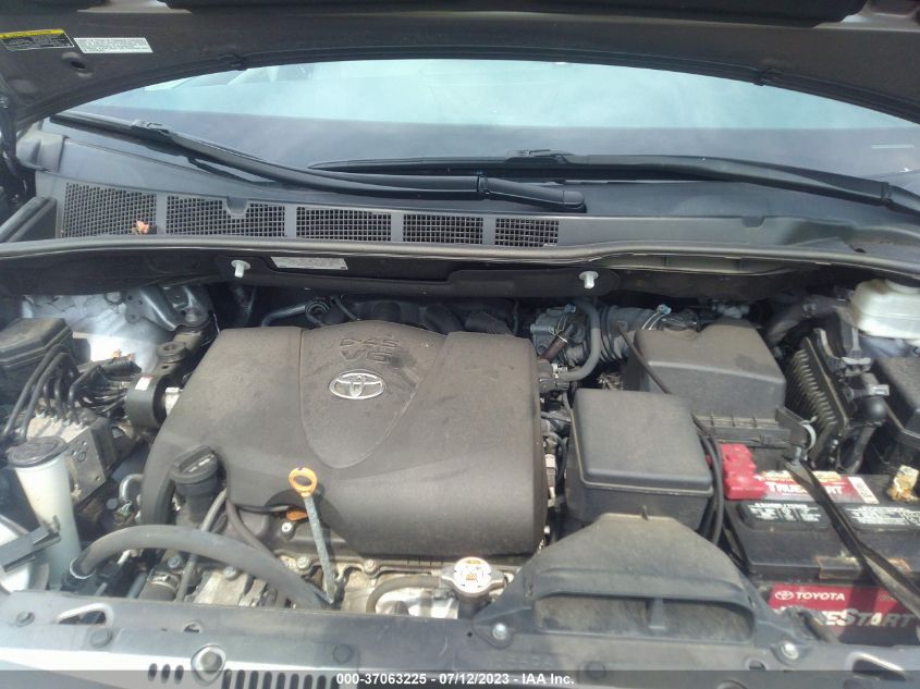 2019 TOYOTA SIENNA XLE - 5TDDZ3DC0KS225032