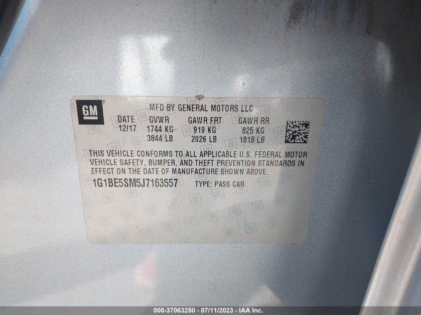 2018 CHEVROLET CRUZE LT - 1G1BE5SM5J7163557