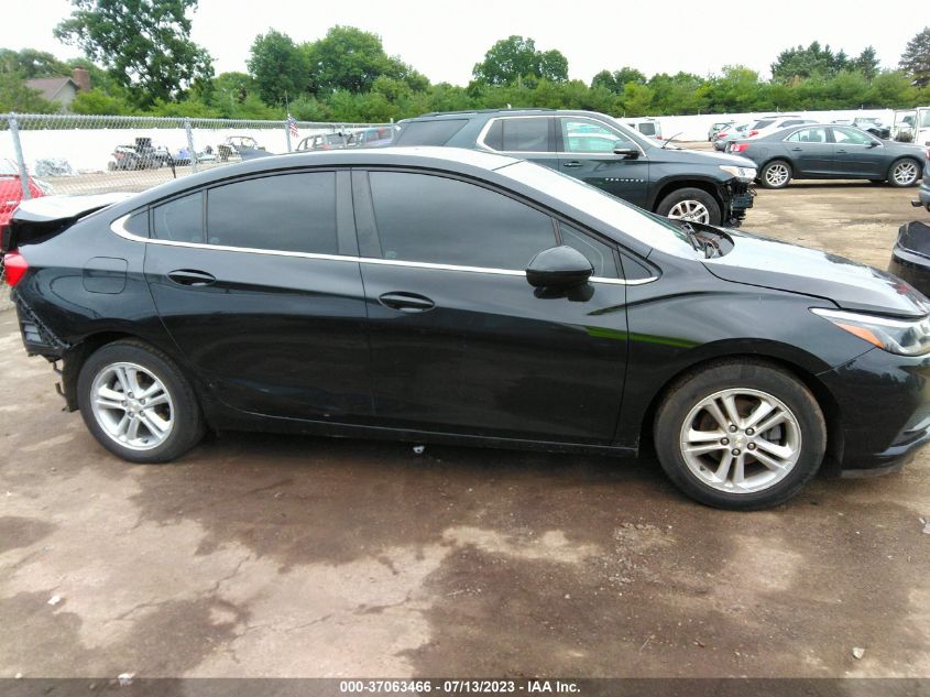 2018 CHEVROLET CRUZE LT - 1G1BE5SM3J7122523