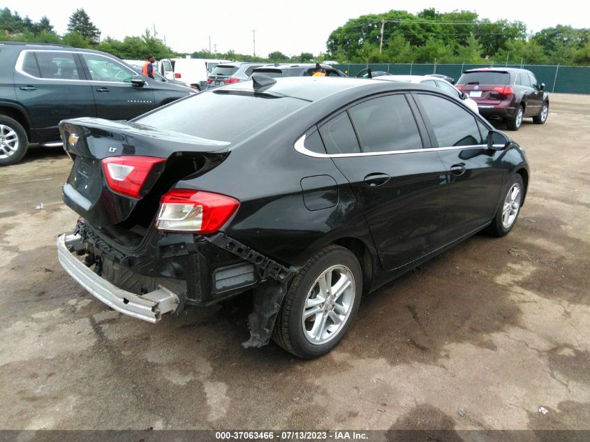 2018 CHEVROLET CRUZE LT - 1G1BE5SM3J7122523