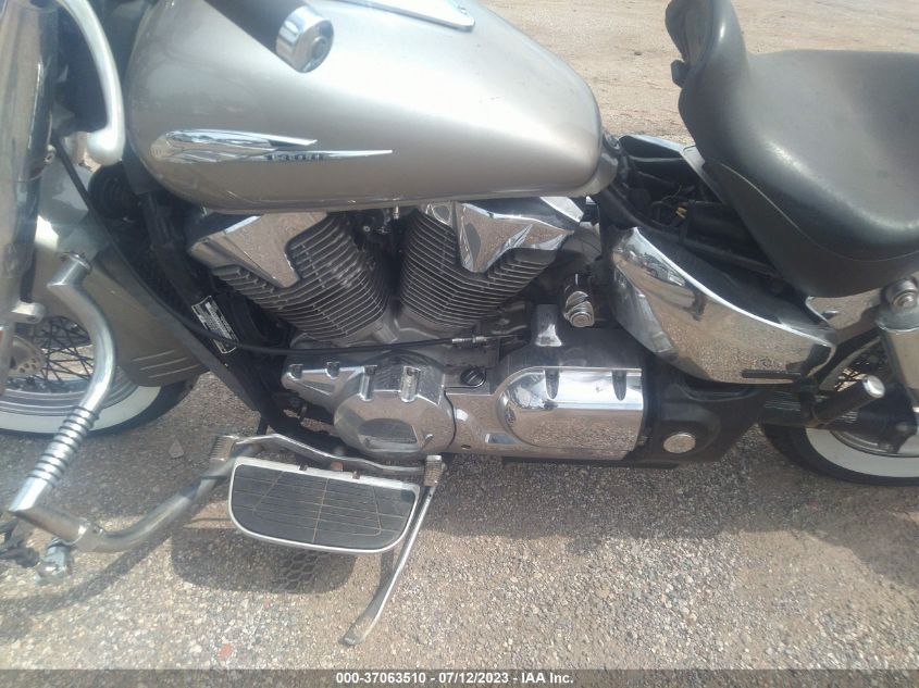 2004 HONDA VT1300 S - 1HFSC52094A105586