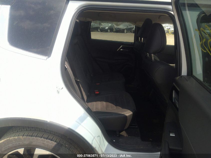 2023 MITSUBISHI OUTLANDER SE/SE BLACK EDITION - JA4J4UA87PZ013803