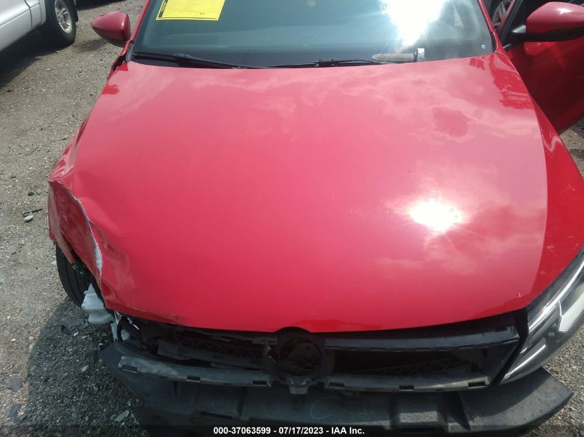 2013 VOLKSWAGEN GLI AUTOBAHN W/NAV 3VW4A7AJ3DM217573