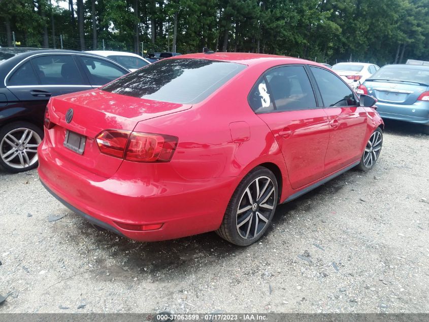 2013 VOLKSWAGEN GLI AUTOBAHN W/NAV 3VW4A7AJ3DM217573