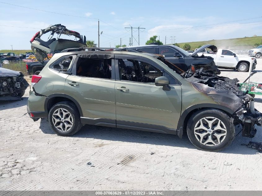 2019 SUBARU FORESTER PREMIUM - JF2SKAGC1KH553643