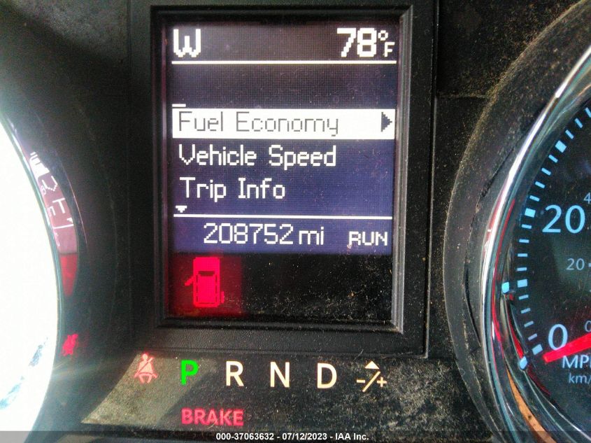 2015 CHRYSLER TOWN & COUNTRY TOURING - 2C4RC1BG3FR537779