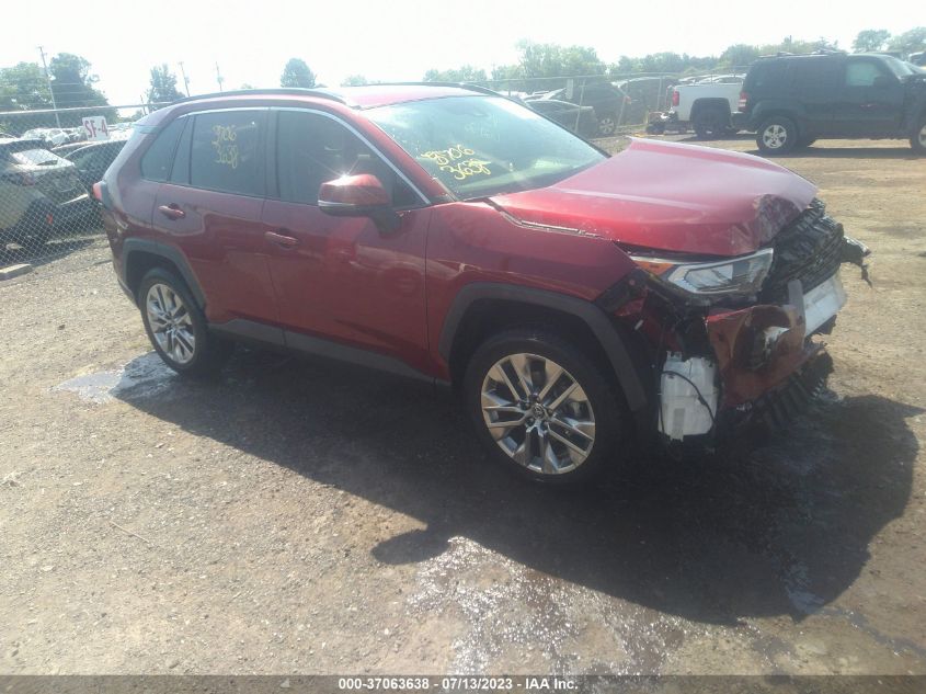 2019 TOYOTA RAV4 XLE PREMIUM - JTMA1RFV8KD008657