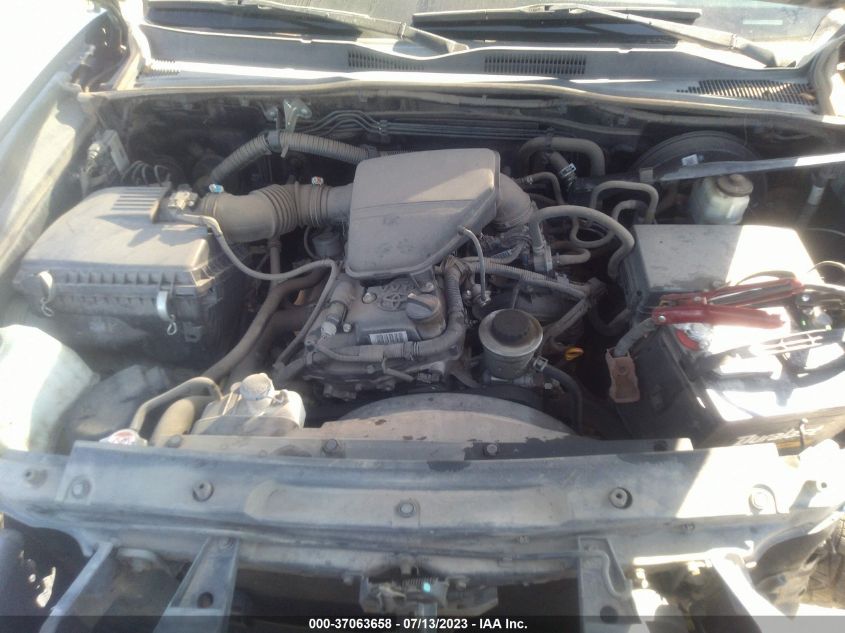 2017 TOYOTA TACOMA SR/SR5 - 5TFAX5GN2HX102353