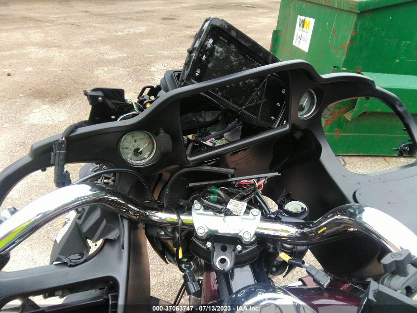 2018 HARLEY-DAVIDSON FLTRX ROAD GLIDE - 1HD1KHC15JB607680