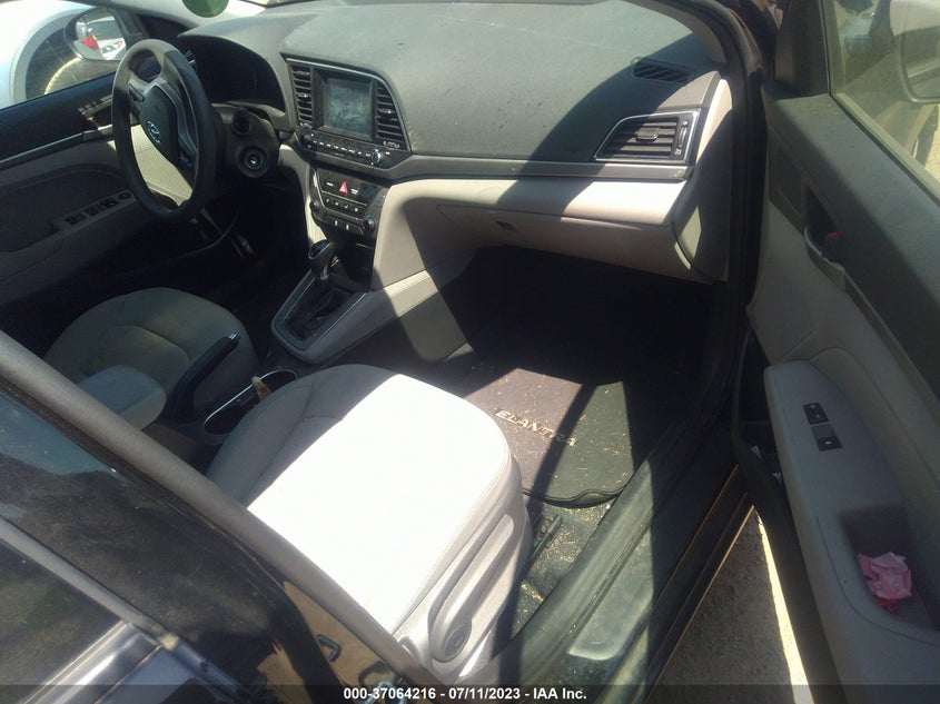 VIN 5NPD84LF3HH027063 2017 HYUNDAI ELANTRA SE