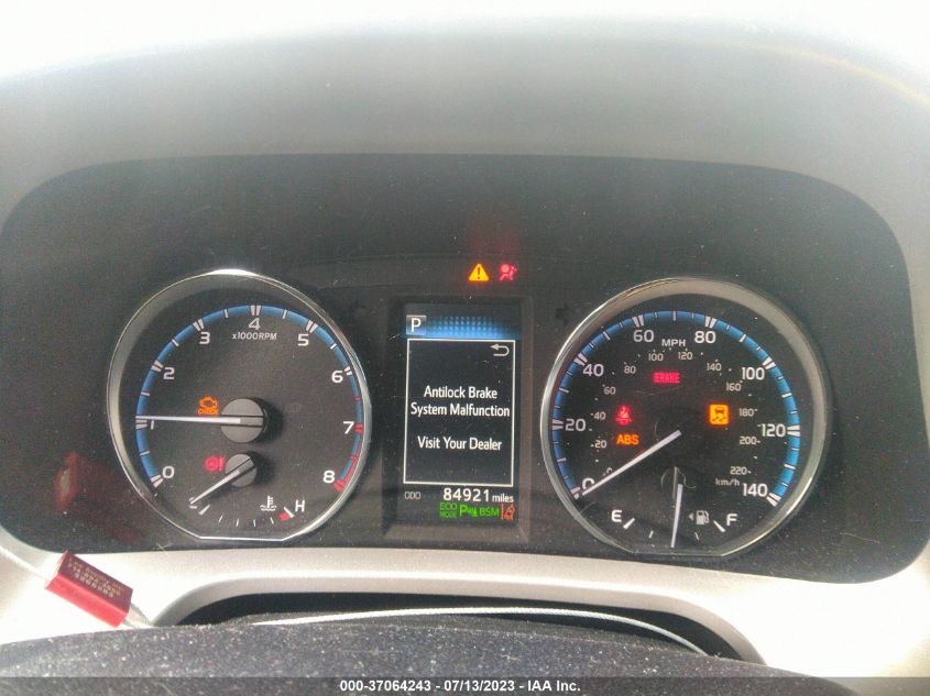 2017 TOYOTA RAV4 LIMITED/PLATINUM - 2T3DFREV6HW632064