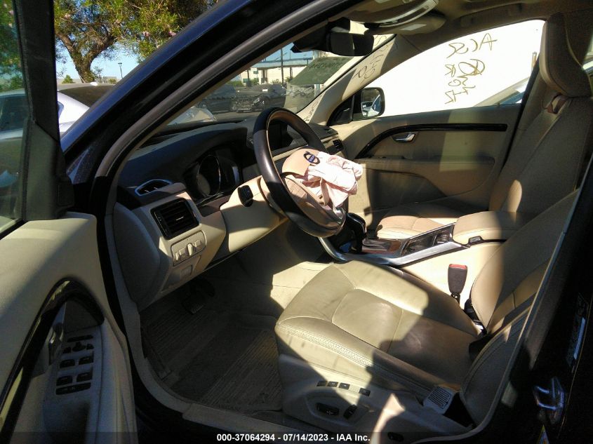 2016 VOLVO XC70 T5 DRIVE-E PREMIER - YV440MBK4G1237910