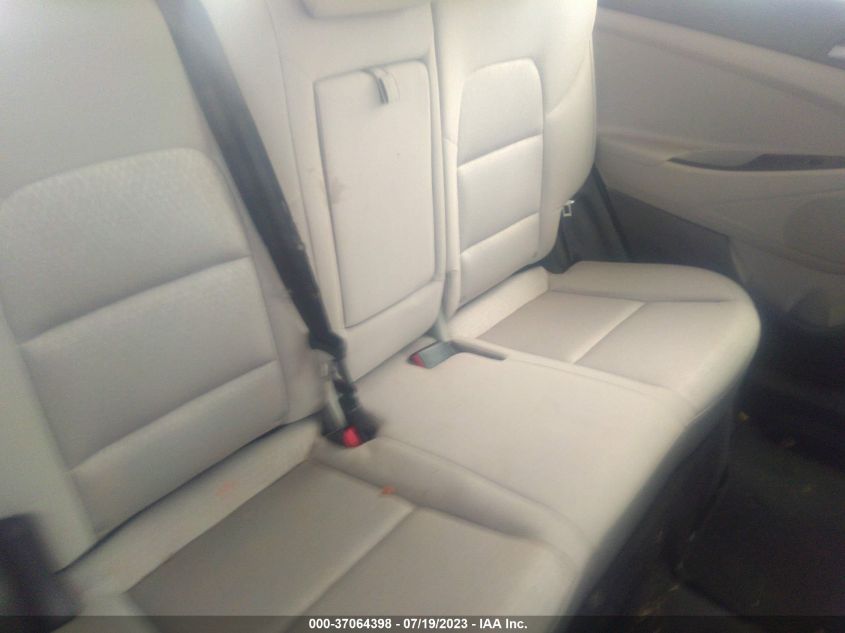 2017 HYUNDAI TUCSON LIMITED/SPORT AND ECO/SE - KM8J33A46HU463470