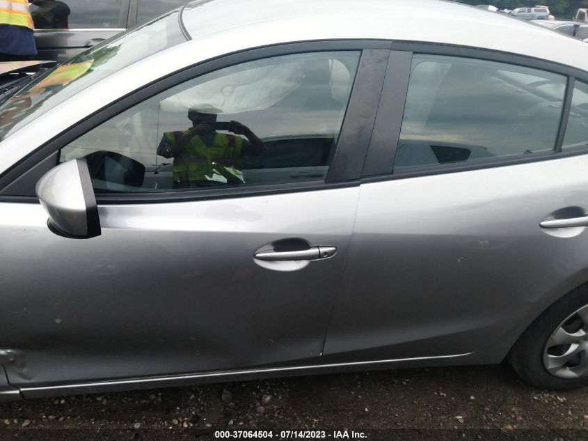 2014 MAZDA MAZDA3 I SPORT - JM1BM1U7XE1194029
