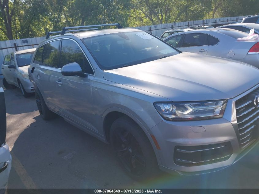 2017 AUDI Q7 PREMIUM PLUS - WA1LAAF7XHD000669