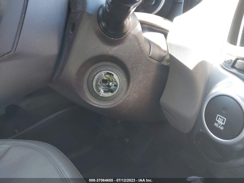 2013 HYUNDAI TUCSON GLS/LIMITED - KM8JU3AC0DU636642