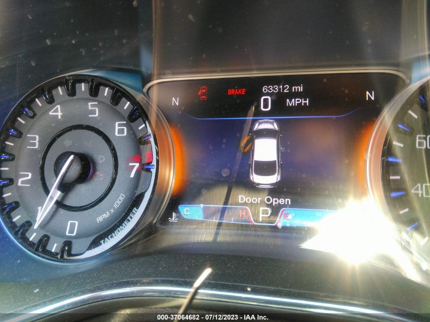 2015 CHRYSLER 200 S - 1C3CCCBG8FN528417