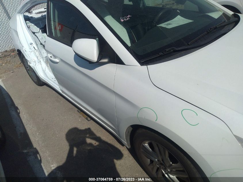 2019 HYUNDAI ELANTRA SEL - 5NPD84LF6KH407876