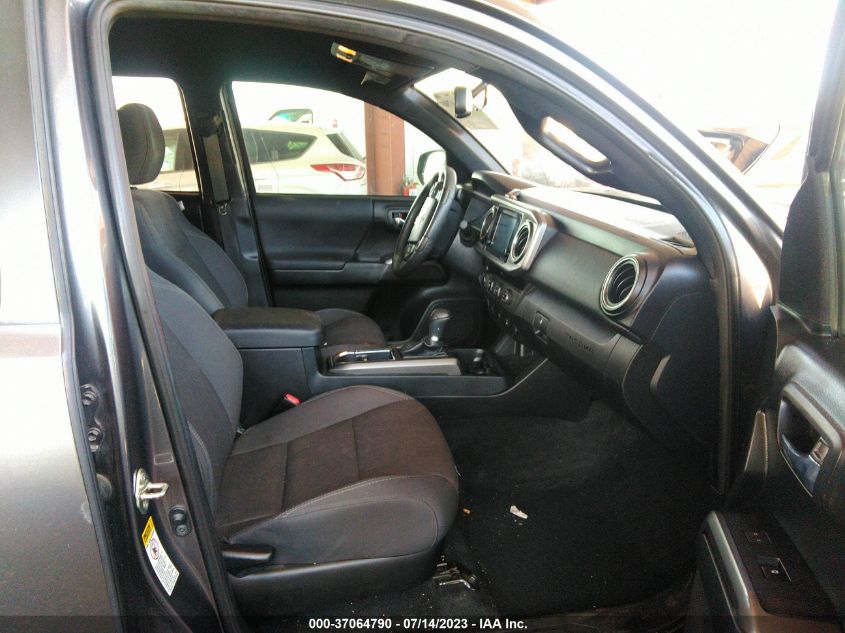2017 TOYOTA TACOMA DBL CAB/SR/TRDSPT/OR/PRO - 5TFCZ5AN2HX072220