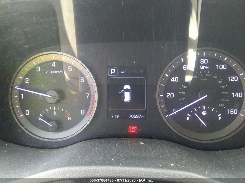 2017 HYUNDAI TUCSON SE - KM8J33A49HU443794