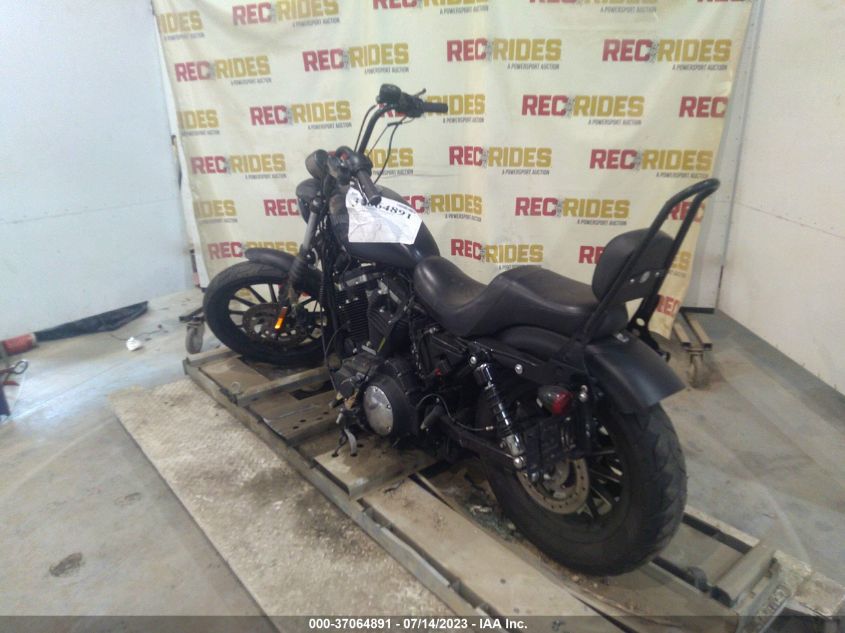 2015 HARLEY-DAVIDSON XL883 IRON 883 - 1HD4LE235FC428682