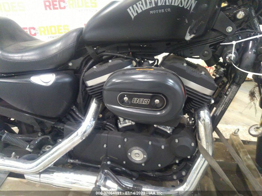 2015 HARLEY-DAVIDSON XL883 IRON 883 - 1HD4LE235FC428682