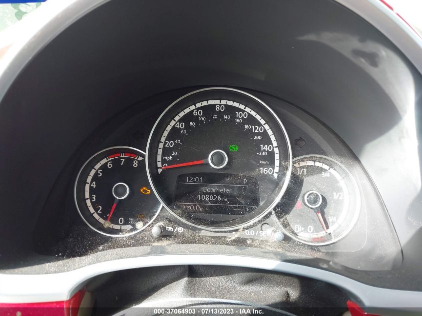 2013 VOLKSWAGEN BEETLE COUPE 2.5L W/SUN - 3VWJP7AT8DM620502
