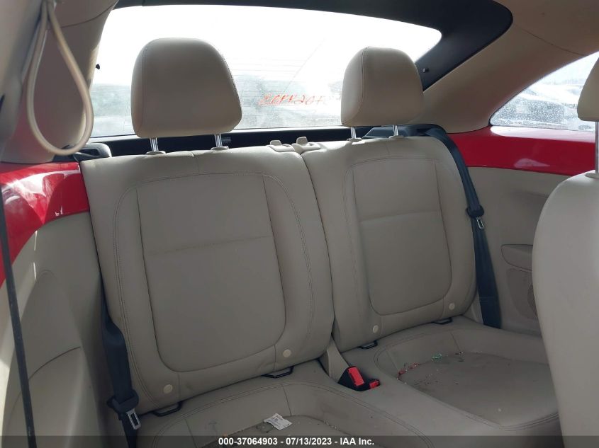 2013 VOLKSWAGEN BEETLE COUPE 2.5L W/SUN - 3VWJP7AT8DM620502