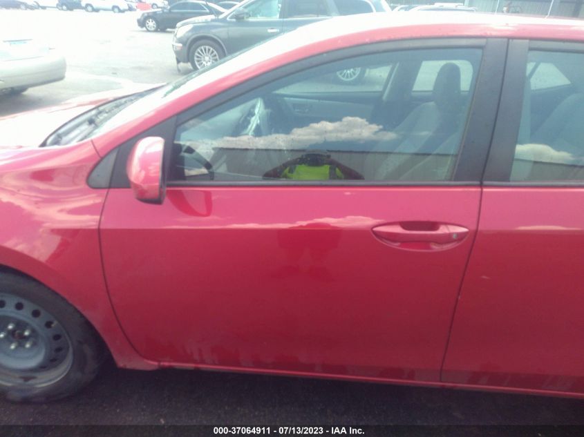 2016 TOYOTA COROLLA LE - 2T1BURHE5GC563434