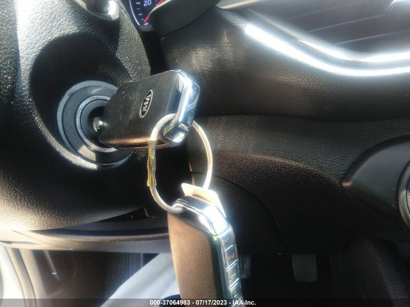 2020 KIA FORTE LXS - 3KPF24AD3LE153920