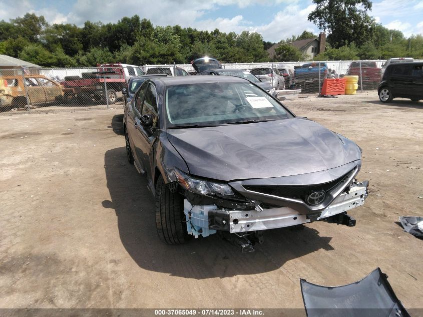 2022 TOYOTA CAMRY SE - 4T1G11AK4NU654769