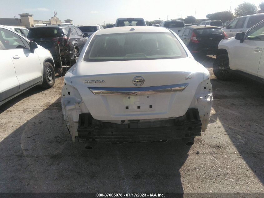 2015 NISSAN ALTIMA 2.5 SV - 1N4AL3APXFC135024