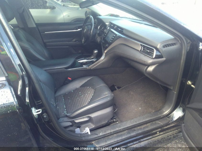 2019 TOYOTA CAMRY LE/SE/XLE/L - 4T1B11HK6KU789487
