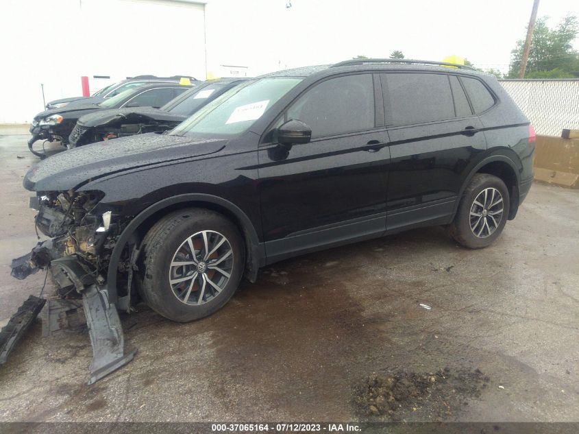 3VV1B7AX3MM066856 Volkswagen Tiguan S 2