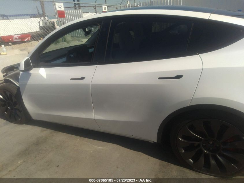 2022 TESLA MODEL Y PERFORMANCE - 7SAYGDEF2NF388525