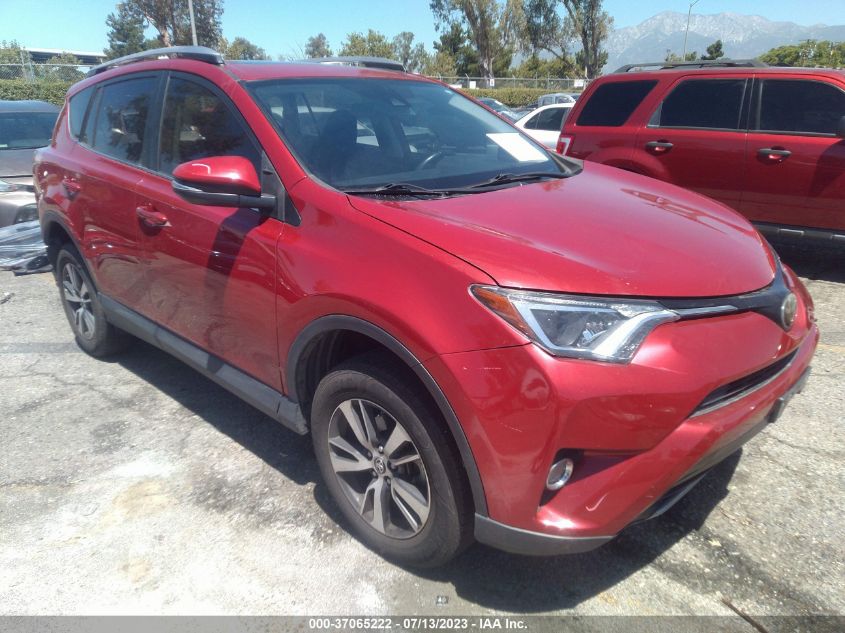 2017 TOYOTA RAV4 XLE - JTMWFREV7HJ109711